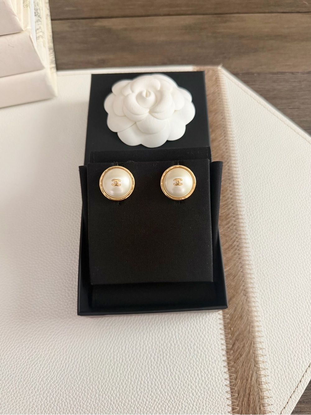CHANEL White Pearl-Effect Gold Trim Button Earrings